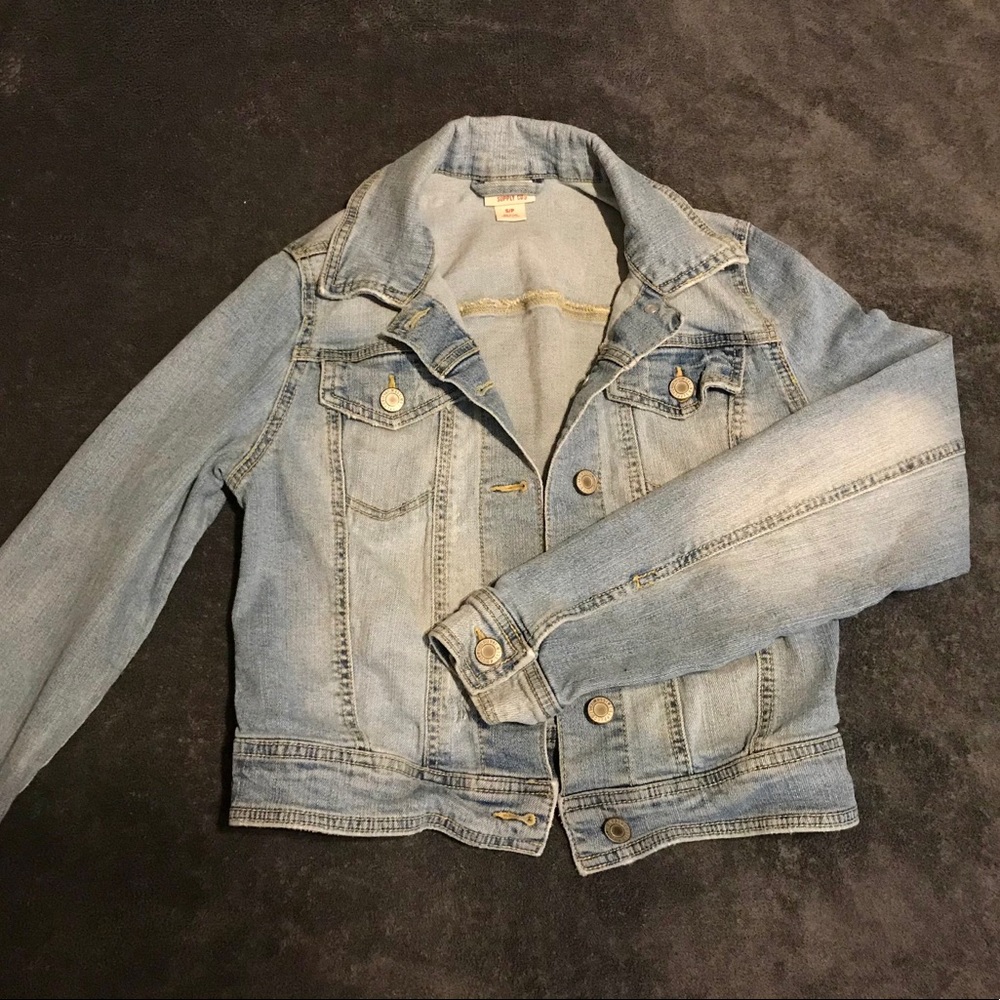 Light Wash Jean Jacket - Picture 2 of 3